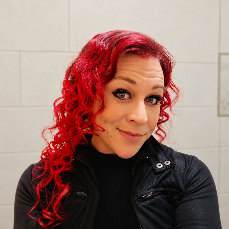 https://toimintaterapianoste.fi/wp-content/uploads/2023/07/Heidi-Norven-800x800-1.png