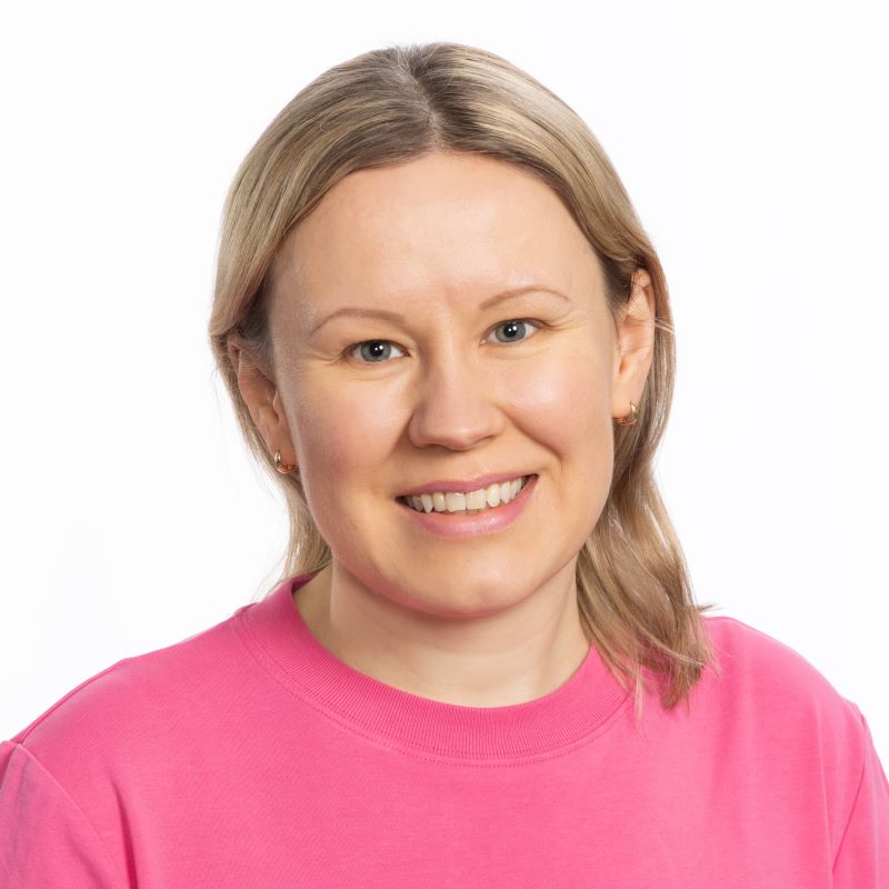 https://toimintaterapianoste.fi/wp-content/uploads/2026/04/Sylvia-Rekola.jpg
